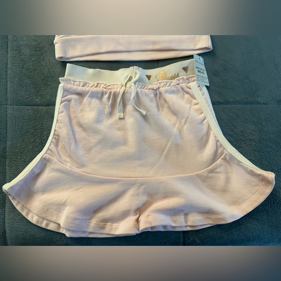 NWT - Girls Guess 2 piece matching set (hooded top and skirt) color: light pink - Picture 3 of 6